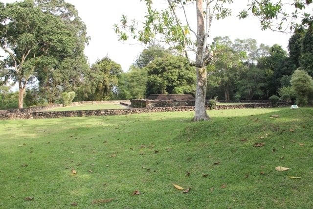 bujanga-valley-of-the-dragons-31